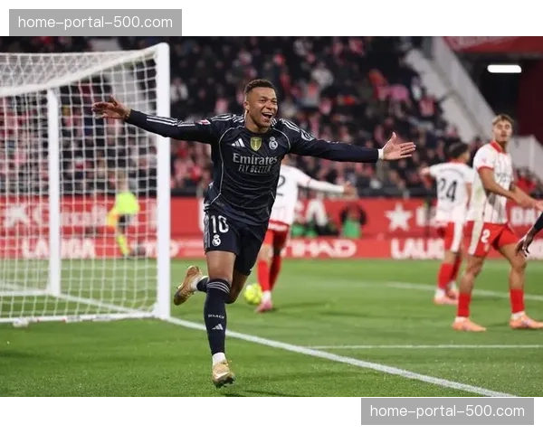 西甲实时:维尼修斯点射,皇马半场1-0领先巴塞罗那 西甲实时:维尼修斯点射,皇马半场1-0领先巴塞罗那