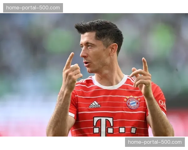 场外动态:莱万多夫斯基发起慈善项目,资助巴塞罗那本地青少年体育发展 场外动态:莱万多夫斯基发起慈善项目,资助巴塞罗那本地青少年体育发展