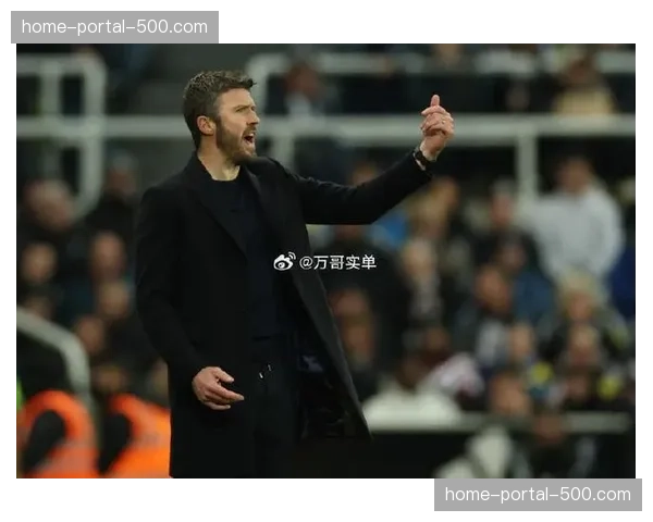 卡里克治下曼联压迫起始距离降至41.8米，高位逼抢战术迎来调整